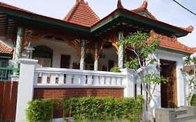Rumah Jawa Guest House (Syariah)